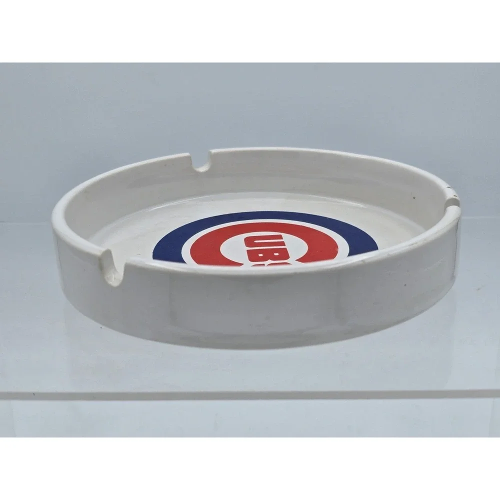 Vtg Chicago Cubs Ashtray White Logo MLB Clean Classic Design 3 Ports 6
